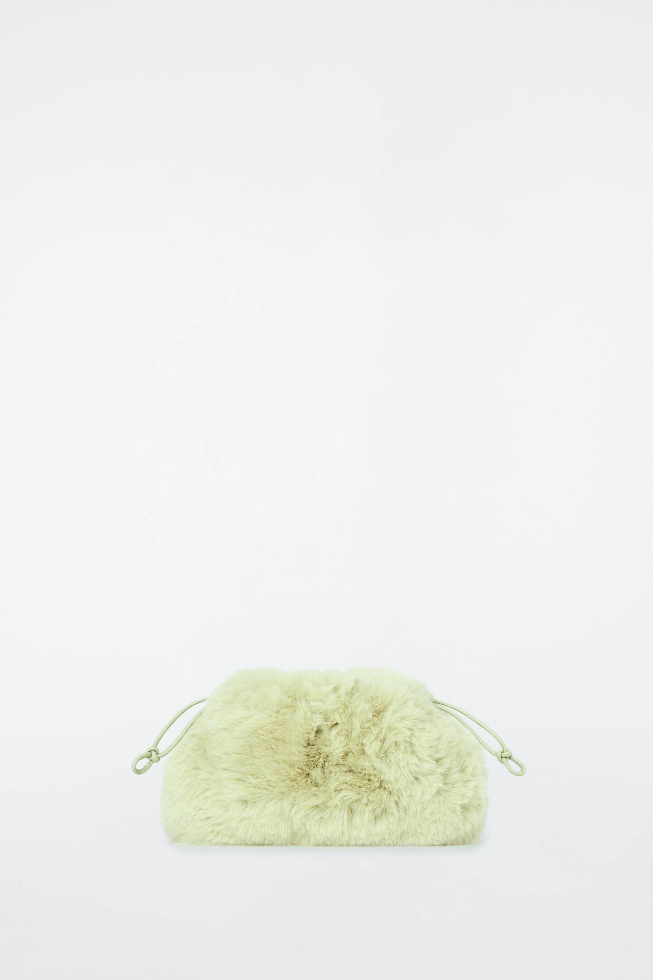 KLEINE CAVATELLI CLUTCH – FAUX FUR