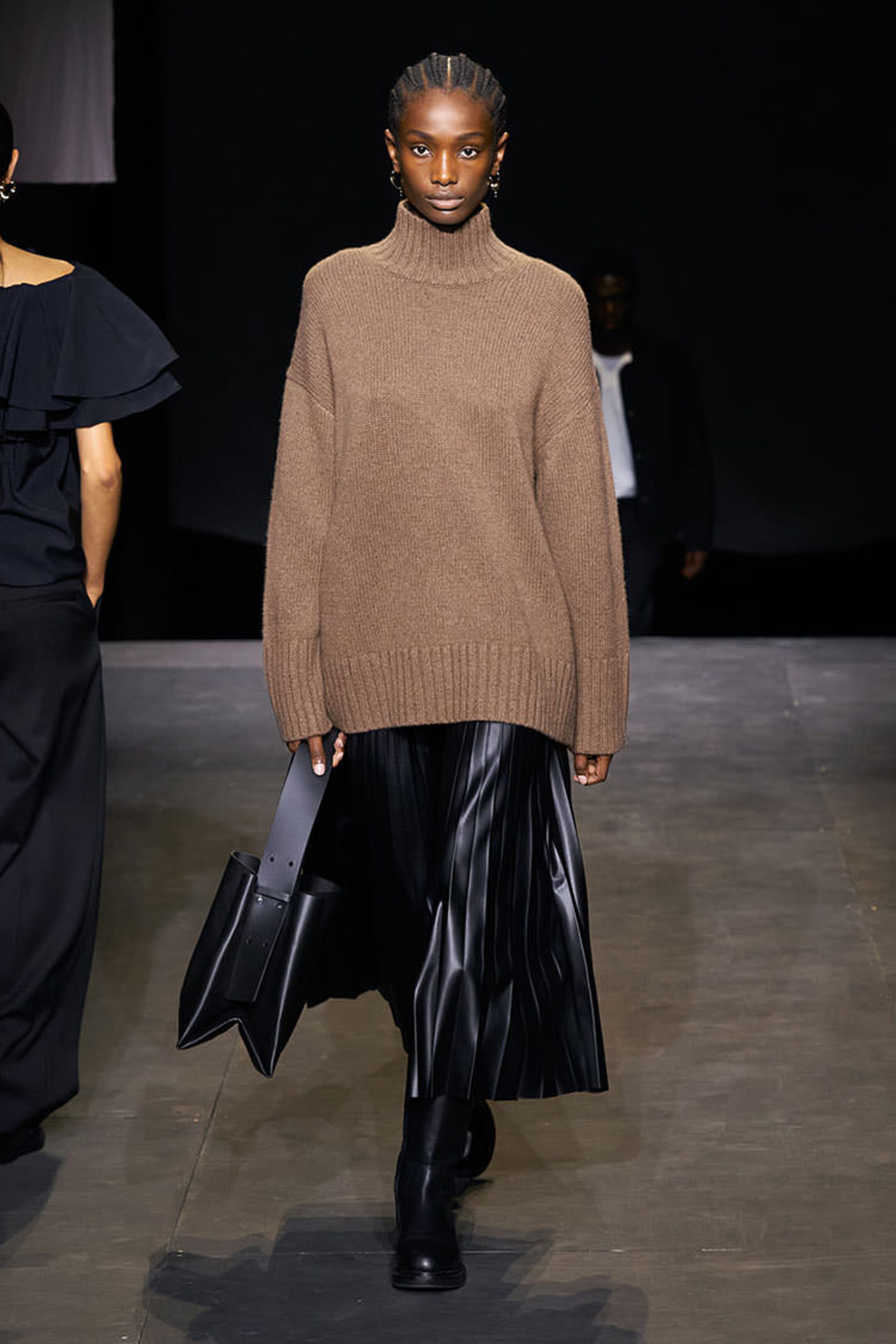 AW21