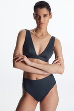 Placeholder for: Woman wearing grey matching bikini